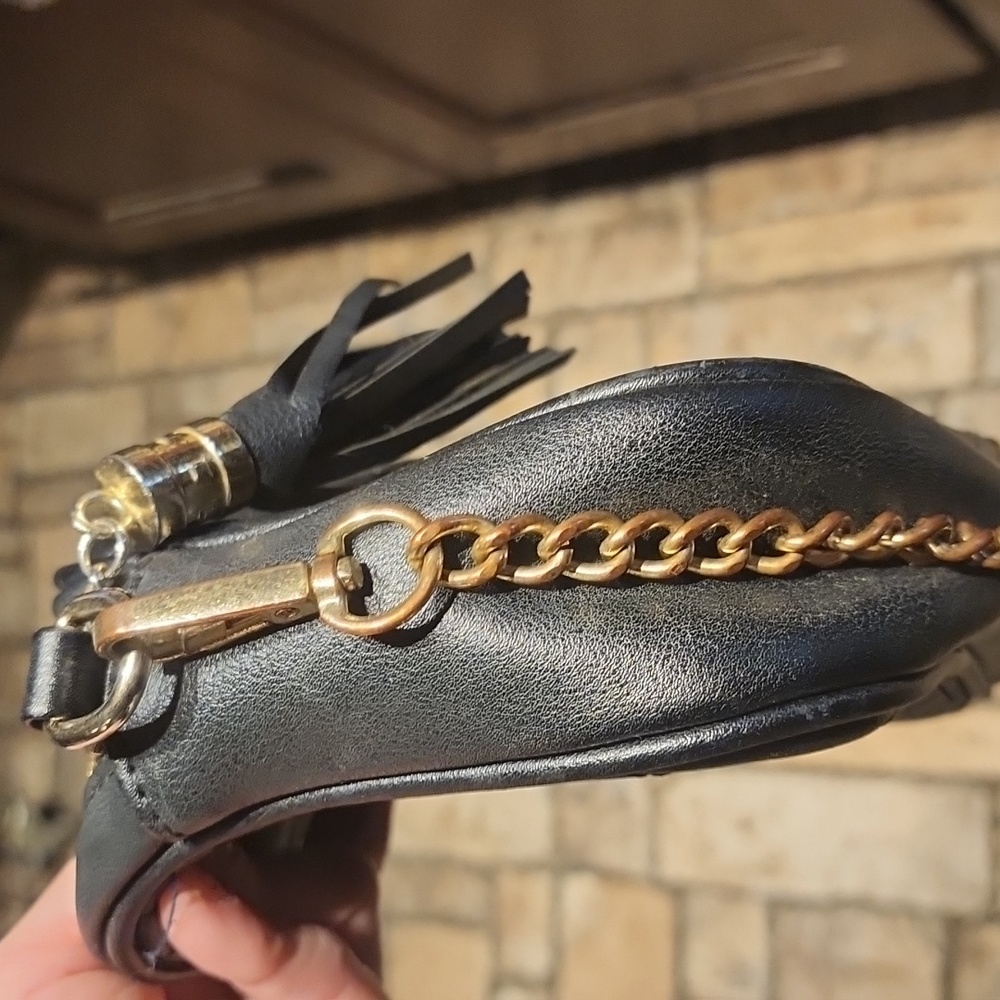 Handbag In Black - Picture 4 of 7